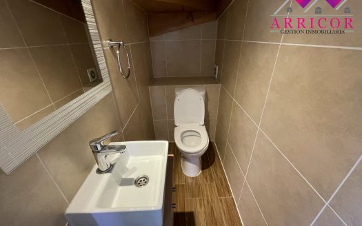 ARRIENDO AMPLIA CASA EN BRISA DEL SOL