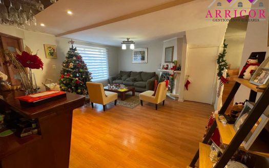 ARRIENDO AMPLIA Y COMODA CASA EN TALCAHUANO