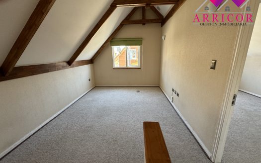 CASA EN CONDOMINIO EN BRISA DEL SOL