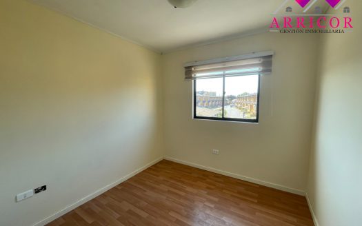 ARRIENDO CASA EN CONDOMINIO SECTOR JAIME REPULLO