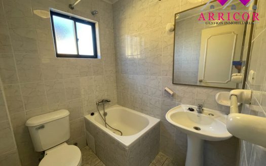 ARRIENDO CASA EN CONDOMINIO SECTOR JAIME REPULLO