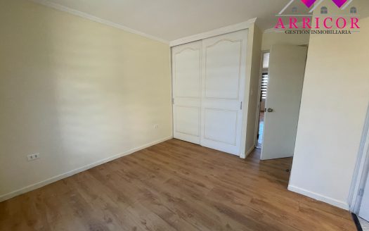 ARRIENDO CASA EN CONDOMINIO SECTOR JAIME REPULLO