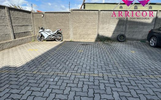 ARRIENDO DEPARTAMENTO DOS DORMITORIOS EN LOMAS DE SAN SEBASTIAN