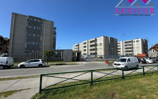 SE VENDE DEPARTAMENTO DE TRES DORMITORIOS EN BRISA DEL SOL