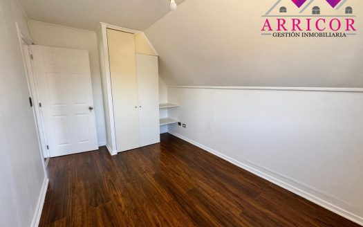 SE VENDE CASA EN BRISA DEL SOL, SECTOR CASINO