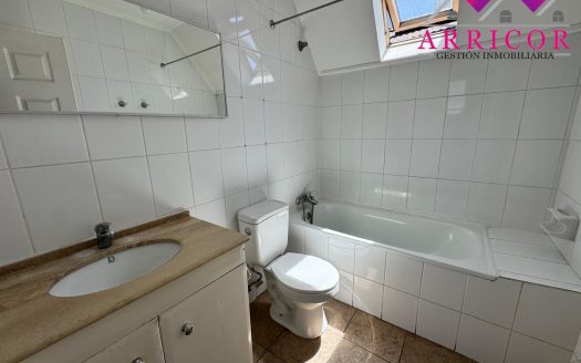 SE VENDE CASA EN BRISA DEL SOL, SECTOR CASINO