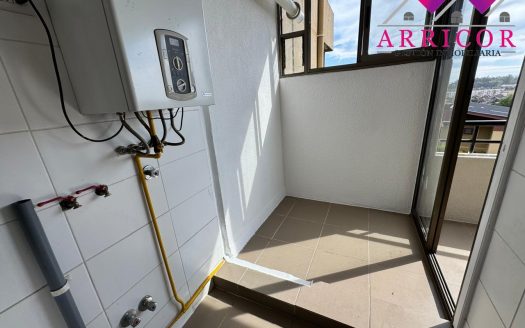 ARRIENDO DEPARTAMENTO EN LOMAS DE SAN SEBASTIÁN