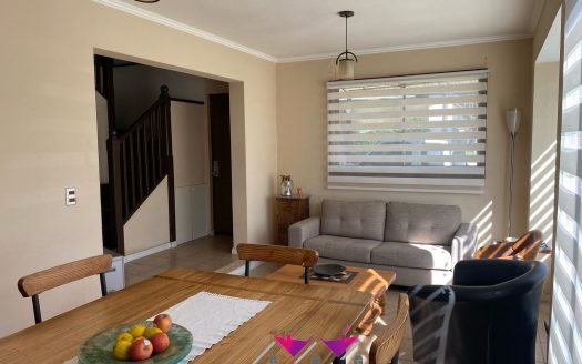 SE VENDE CASA EN BRISA DEL SOL, SECTOR CASINO