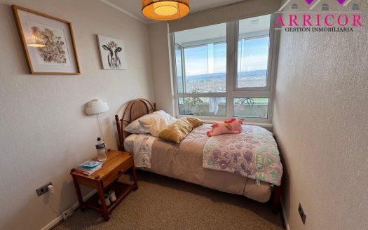 SE VENDE DEPARTAMENTO DE TRES DORMITORIOS EN BRISA DEL SOL
