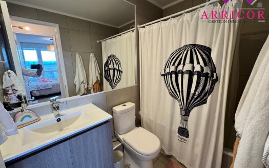 SE VENDE DEPARTAMENTO DE TRES DORMITORIOS EN BRISA DEL SOL