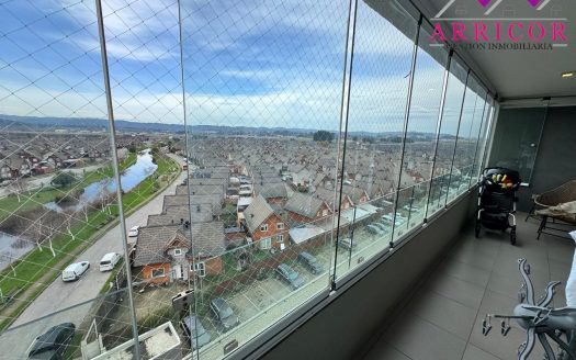 SE VENDE DEPARTAMENTO DE TRES DORMITORIOS EN BRISA DEL SOL