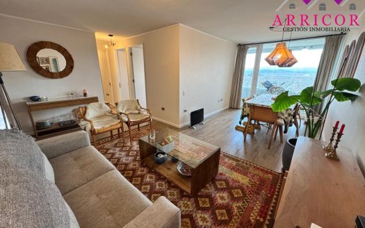 SE VENDE DEPARTAMENTO DE TRES DORMITORIOS EN BRISA DEL SOL