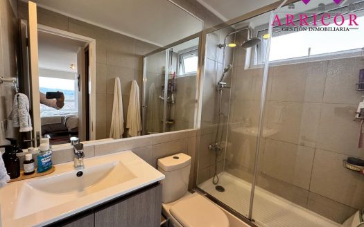 SE VENDE DEPARTAMENTO DE TRES DORMITORIOS EN BRISA DEL SOL